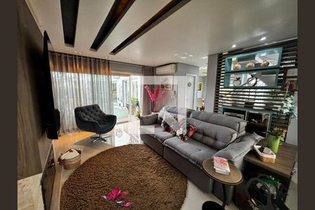 Sala 1 de casa para alugar com 3 quartos, 200m² em Parque da Matriz, Cachoeirinha