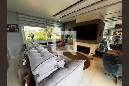 Sala 1 de casa para alugar com 3 quartos, 200m² em Parque da Matriz, Cachoeirinha