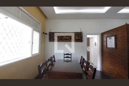 Casa para alugar com 3 quartos, 230m² em Palmeiras, Cabo Frio