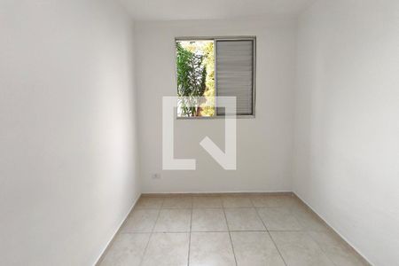 Quarto 2 de apartamento para alugar com 2 quartos, 48m² em Vila Satúrnia, Campinas
