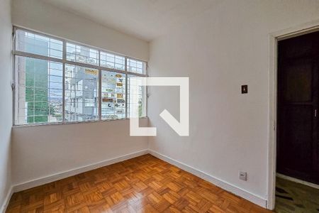 Casa à venda com 3 quartos, 150m² em Horto, Belo Horizonte