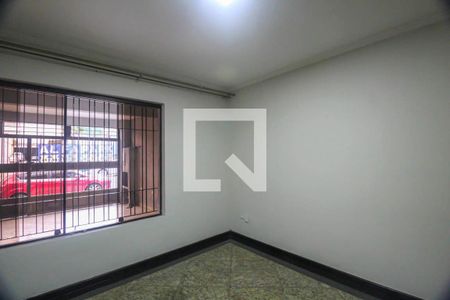 Sala de casa à venda com 2 quartos, 158m² em Vila Antonieta, São Paulo
