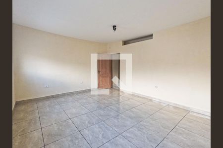 Quarto de casa para alugar com 2 quartos, 90m² em Parque Monteiro Soares, São Paulo