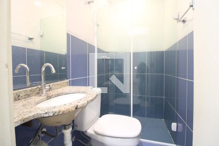 Banheiro da suíte 1 de casa de condomínio à venda com 2 quartos, 100m² em Vila Marari, São Paulo