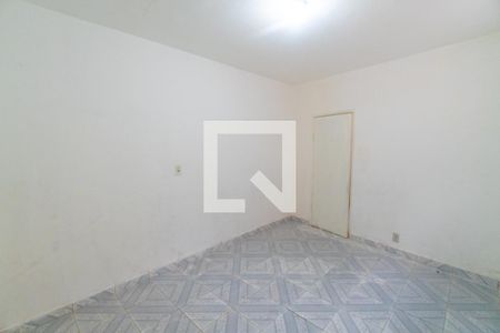 Quarto / Sala de casa para alugar com 1 quarto, 35m² em Vila Babilonia, São Paulo
