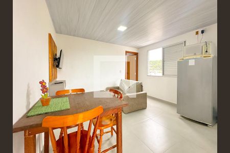 Sala de Jantar de apartamento para alugar com 1 quarto, 30m² em Cachoeira do Bom Jesus, Florianópolis