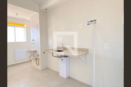 Sala/Cozinha de apartamento para alugar com 2 quartos, 50m² em Vila Osasco, Osasco