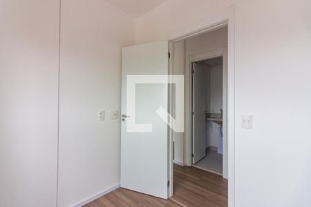 Quarto  de apartamento para alugar com 2 quartos, 50m² em Vila Osasco, Osasco