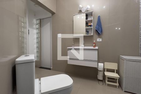Banheiro de casa para alugar com 2 quartos, 125m² em Vila Galvão, Guarulhos