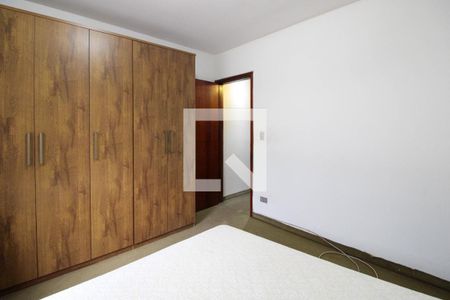 Quarto 1 de casa para alugar com 2 quartos, 80m² em Jardim Monte Alegre, Taboão da Serra