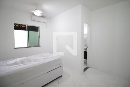 Suíte 2 de casa para alugar com 2 quartos, 65m² em Tanque, Rio de Janeiro