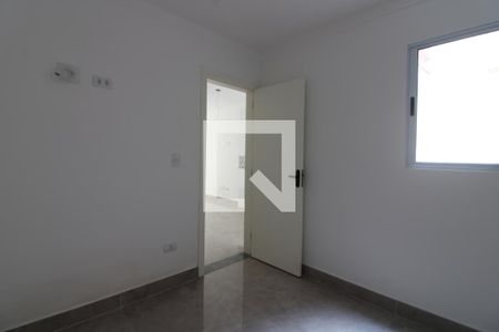 Quarto 2 de apartamento para alugar com 2 quartos, 38m² em Jardim Aricanduva, São Paulo
