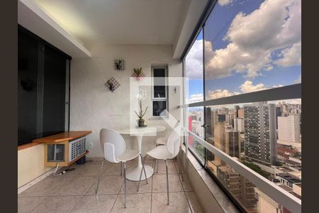Cozinha de apartamento para alugar com 1 quarto, 89m² em São Pedro, Belo Horizonte