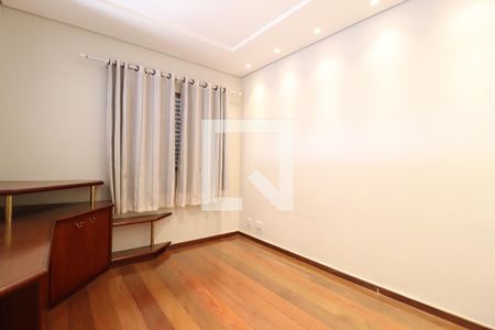 Escritório de casa para alugar com 4 quartos, 294m² em Brasil, Uberlândia