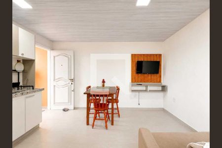 Sala de apartamento para alugar com 1 quarto, 30m² em Cachoeira do Bom Jesus Leste, Florianópolis