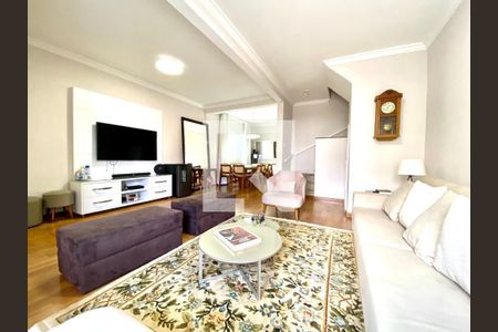 Casa à venda com 4 quartos, 160m² em Vila Mariana, São Paulo