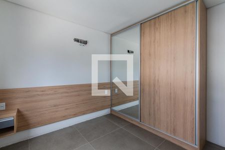 Quarto 1 de apartamento para alugar com 2 quartos, 58m² em Rio Branco, Porto Alegre