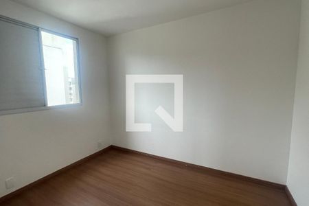 Quarto de casa para alugar com 2 quartos, 50m² em Vila Santa Alice, Duque de Caxias