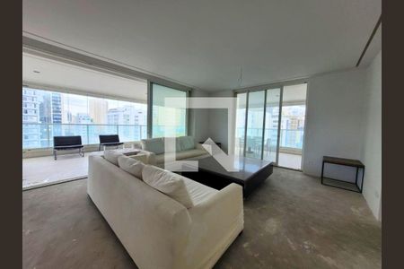 Apartamento à venda com 4 quartos, 270m² em Santa Cecilia, São Paulo