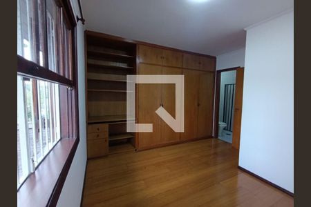 Casa à venda com 2 quartos, 106m² em Vila Polopoli, São Paulo