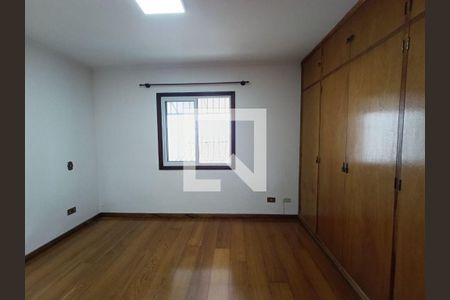 Casa à venda com 2 quartos, 106m² em Vila Polopoli, São Paulo
