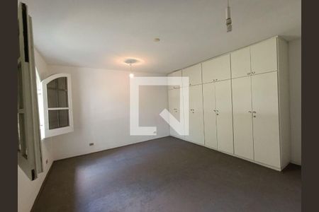 Casa à venda com 3 quartos, 456m² em Butantã, São Paulo