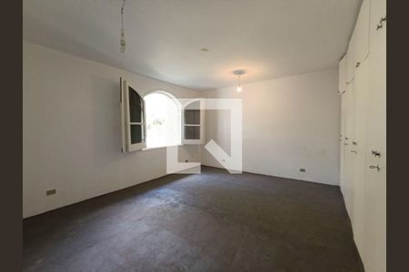 Casa à venda com 3 quartos, 456m² em Butantã, São Paulo