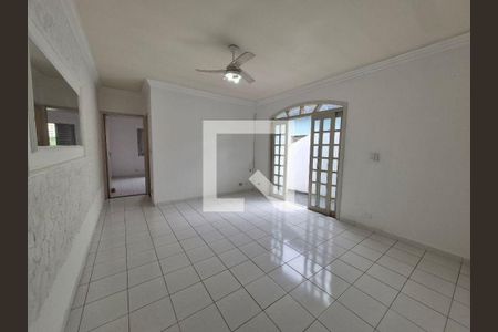 Casa à venda com 2 quartos, 119m² em Vila Nova Alba, São Paulo