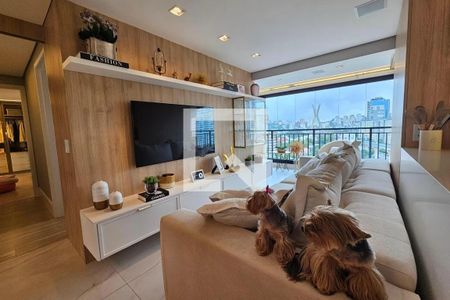 Sala de apartamento à venda com 2 quartos, 94m² em Vila Cordeiro, São Paulo