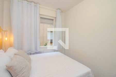 Suíte de apartamento para alugar com 1 quarto, 29m² em Jardim Dona Leopoldina, Porto Alegre