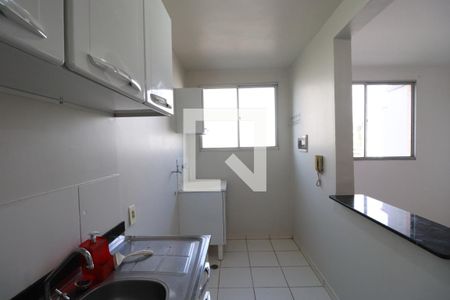Cozinha  de apartamento para alugar com 2 quartos, 45m² em Sumarezinho, Ribeirão Preto