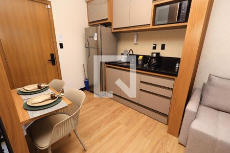 Sala de apartamento para alugar com 1 quarto, 26m² em Costa Azul, Salvador