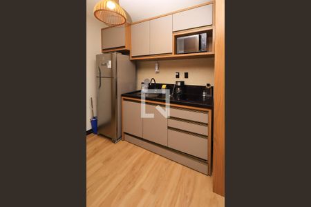 Sala de apartamento para alugar com 1 quarto, 26m² em Costa Azul, Salvador