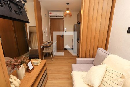 Sala de apartamento para alugar com 1 quarto, 26m² em Costa Azul, Salvador