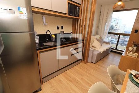 Sala de apartamento para alugar com 1 quarto, 26m² em Costa Azul, Salvador