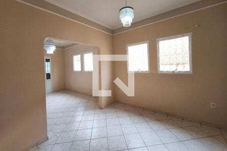 Sala  de casa à venda com 2 quartos, 204m² em Parque Jambeiro, Campinas