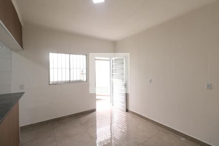 Sala de casa à venda com 2 quartos, 109m² em Campanário, Diadema