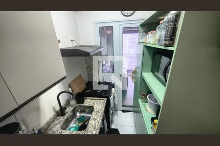 Cozinha de apartamento à venda com 2 quartos, 60m² em Jardim Umuarama, São Paulo