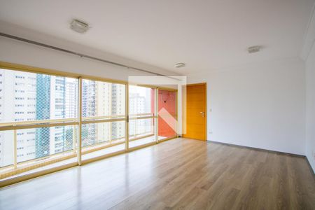 Sala de apartamento para alugar com 3 quartos, 125m² em Jardim, Santo André