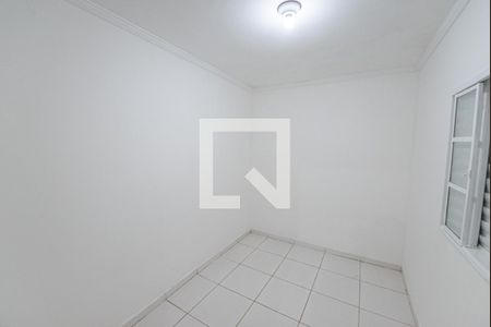 Quarto de casa para alugar com 2 quartos, 85m² em Jardim Maria Augusta, Taubaté
