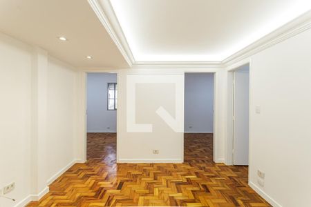 Corredor de apartamento à venda com 3 quartos, 110m² em Moema, São Paulo