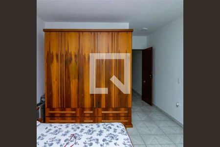 Casa à venda com 3 quartos, 220m² em Jaguaré, São Paulo