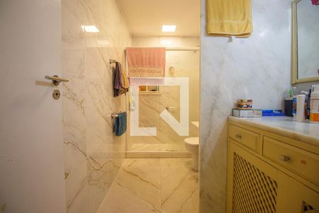 Banheiro Suite de apartamento à venda com 4 quartos, 155m² em Tijuca, Rio de Janeiro