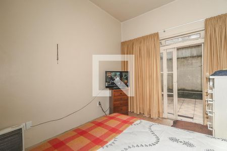 Quarto de apartamento para alugar com 2 quartos, 50m² em Auxiliadora, Porto Alegre