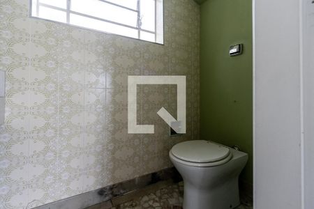 Lavabo de casa para alugar com 4 quartos, 245m² em Alto da Lapa, São Paulo