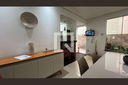Casa à venda com 4 quartos, 415m² em Nova Granada, Belo Horizonte