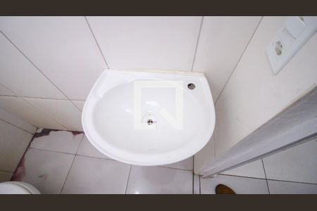 Banheiro de casa para alugar com 1 quarto, 30m² em Chácara Belenzinho, São Paulo