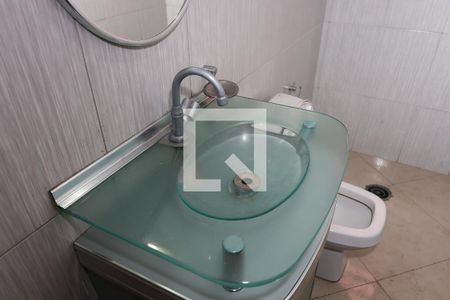 lavabo de casa para alugar com 3 quartos, 299m² em Parque Maraba, Taboão da Serra