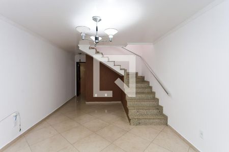 sala  de casa para alugar com 3 quartos, 299m² em Parque Maraba, Taboão da Serra
