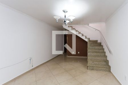 sala  de casa para alugar com 3 quartos, 299m² em Parque Maraba, Taboão da Serra
